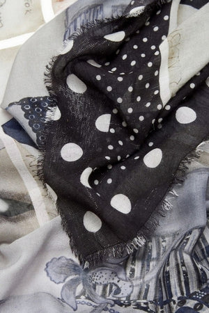 Faliero Sarti Sciarpe Blu da donna