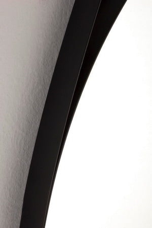 Specchio tondo "Kieran" da parete in acciaio verniciato nero per ambienti moderni