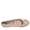 Emanuelle Vee Scarpe basse Beige da donna