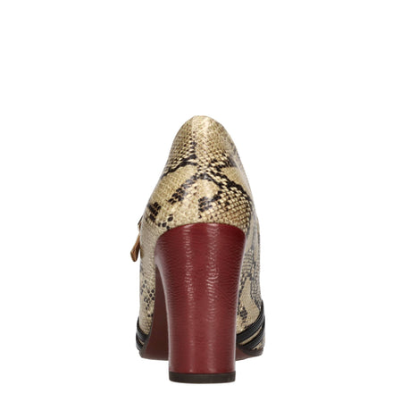 Chie Mihara Scarpe con Tacco Marrone da donna