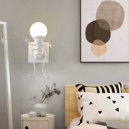 Applique Da Parete Decorativo Forma Di Omino Seduto In Metallo Attacco E27 Aq51
