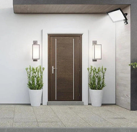 FARO LED 200W CON SENSORE DI MOVIMENTO PIR FARETTO SLIM LUCE FREDDA 6500K IP66 100LM/W