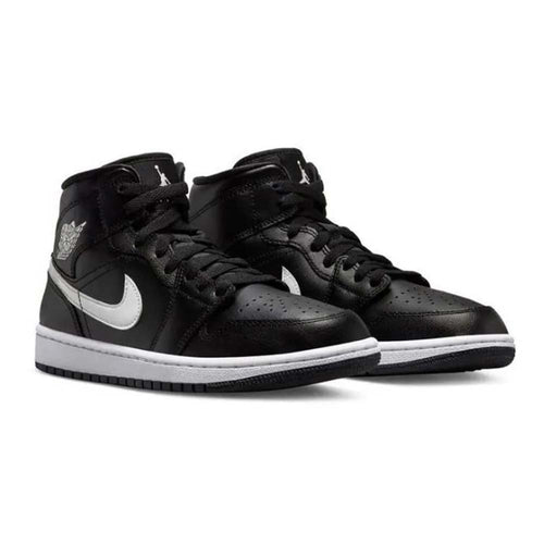 NIKE AIR JORDAN 1 MID