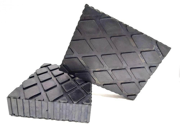 Set 2 Pezzi Tamponi Di Gomma Per Ponti Sollevatori Tampone 16 X 12 X 3.5 Cm