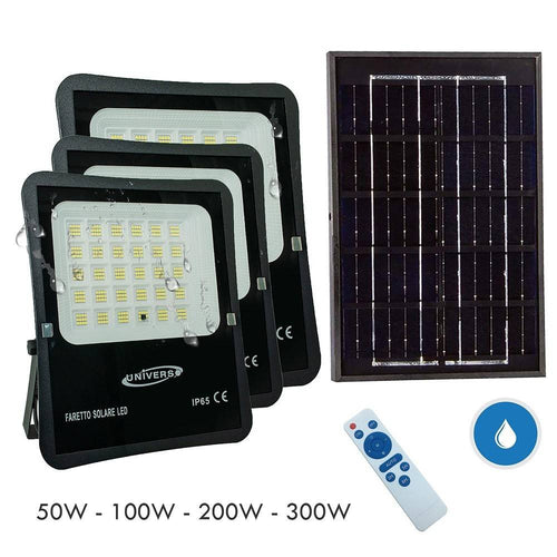 Faro Con Pannello Solare Ip65 E Sensore Crepuscolare Proiettore 50 100 200 300w