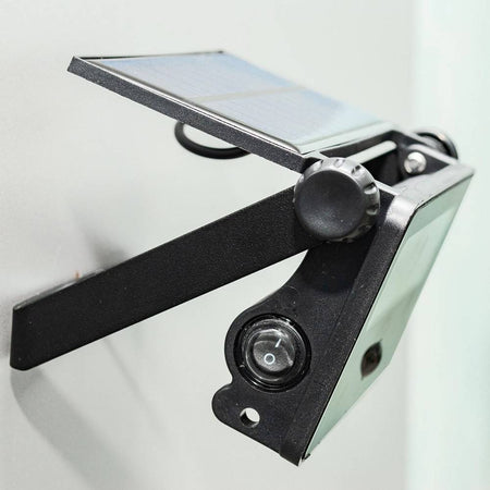 Faretto Solare Ip65 Ricaricabile Parete Sensore Crepuscolare Movimento Led 8 W