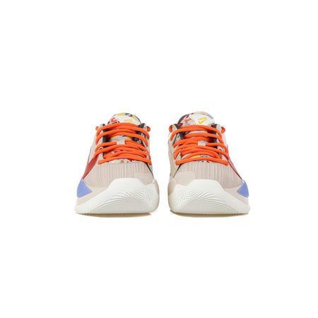 NIKE NBA Scarpa Basket Uomo Zoom Freak 2 "letter Bro" Desert Sand/gym Red/sail/camellia da uomo