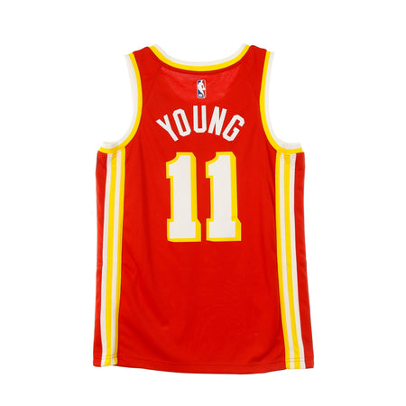 NIKE NBA Canotta Basket Uomo Nba Swingman Jersey Icon Edition 2020 No 11 Trae Young Atlhaw University Red da uomo