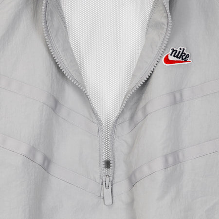 Nike Giacca a Vento Infilabile Uomo M Sportswear Heritage Windrunner Lnd Half-zip Hooded Jacket Lt Smoke Grey da uomo