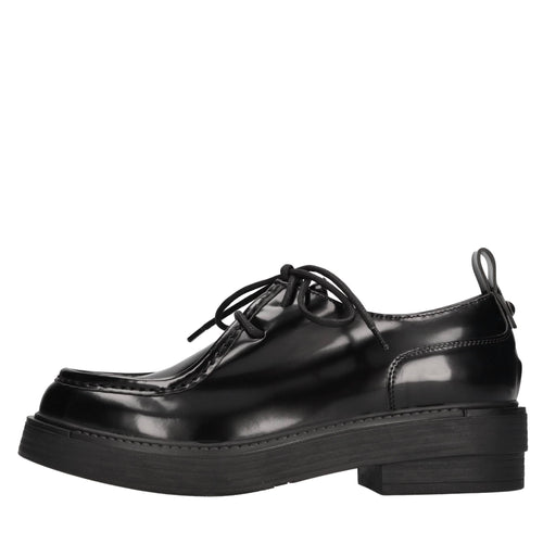 Strategia Scarpe basse Nero da donna