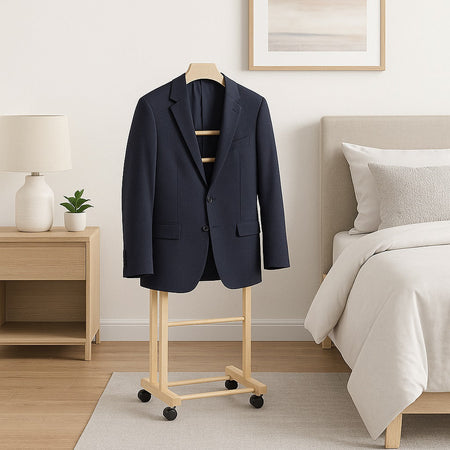 Appendiabiti Indossatore in Legno di Faggio colore Naturale Servo Muto con Ruote 43x33x105 cm