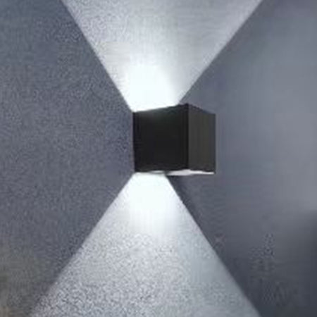 Applique Da Parete Nero 22 Watt Per Esterno Doppia Emissione Luminosa Ip65 Es66