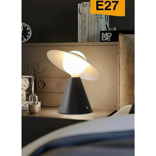 Lampada Da Tavolo Decorativa Con Paralume A Cappello Orientabile Lume E27 D13