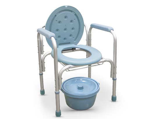 Sedia per doccia o per vasca da bagno con vaso wc incorporato