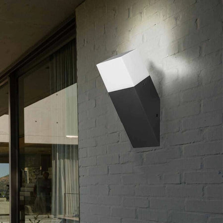 Applique A Muro Obliquo Esterno Attacco E27 In Alluminio Lampada Parete Ip44 B250