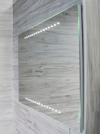 Specchio a led bagno 60x80 con led integrato