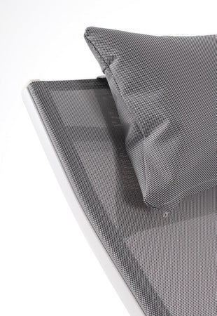 Lettino chaise longue "Krion" con poggiatesta, struttura in alluminio verniciato per esterno
