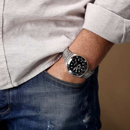 Sector 230 – Orologio Uomo Automatico Nero Day-Date (R3223161009)