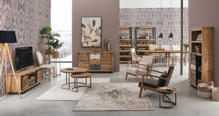 Tavolino "Narvik" struttura in acciaio e piano in legno di mango per interni