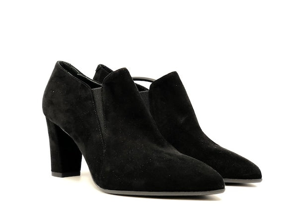 ELLEN Décolleté chiuse nera a punta in pelle scamosciata