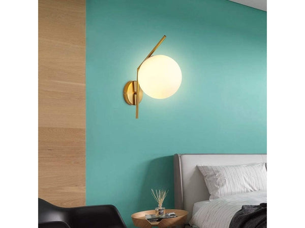 Applique Da Parete Con Sfera In Vetro Bianco Attacco E27 Metallo Oro Lampada 32804