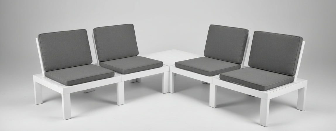 SET DA GIARDINO MOLOK salottino in polipropilene con cuscini colore bianco