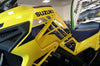 2-ADESIVI-3D-PROTEZIONI-LATERALI-SERBATOIO-MOTO-compatibili-SUZUKI-V-STROM-1050