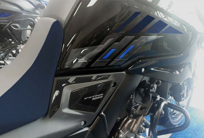 2-ADESIVI-3D-PROTEZIONI-LATERALI-SERBATOIO-MOTO-compatibili-SUZUKI-V-STROM-1050