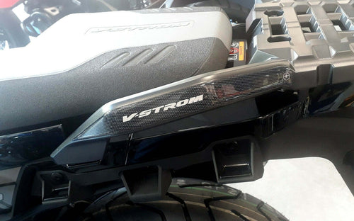 2-ADESIVi-3D-protezioni-maniglie-passeggero-MOTO-compatibili-SUZUKI-V-STROM-1050