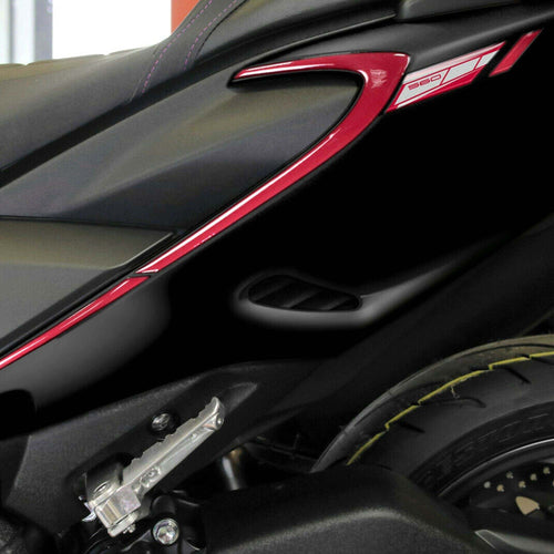 2-ADESIVI-gel-3D-PARASPIGOLI-CODONE-scooter-compatibili-YAMAHA-TMAX-560-2020-21