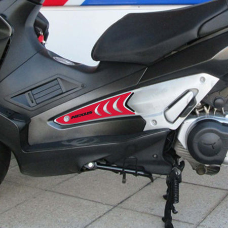 2-Adesivi-In-Resina-Gel-Protezioni-Pedana-Compatibili-Per-Gilera-Nexus-300-500