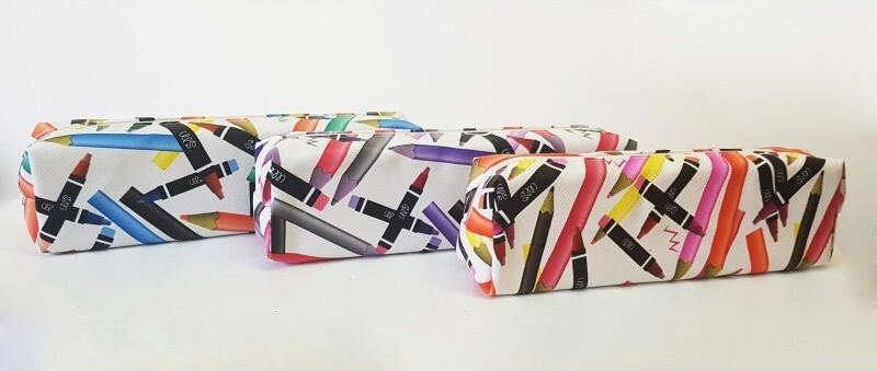 2 ASTUCCIO PORTAPENNE PORTAPASTELLI MATITE COSMETICI BORSA BAG ZIP CERNIERA Cancelleria e prodotti per ufficio/Scuola e materiale didattico/Materiale scolastico/Cartelle e zaini per la scuola/Astucci Trade Shop italia - Napoli, Commerciovirtuoso.it