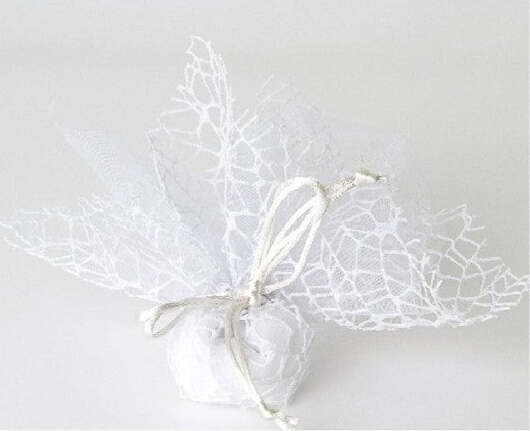20 Sacchetti Velo Veletti Organza Rete Tulle Per Confetti Matrimonio Bomboniere Casa e cucina/Hobby creativi/Materiali per hobby creativi/Forniture per feste/Decorazioni nozze/Bomboniere Trade Shop italia - Napoli, Commerciovirtuoso.it