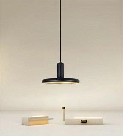 Lampadario A Sospensione Design Moderno Con Paralume In Ferro Nero Oro E27 Ip20 33757