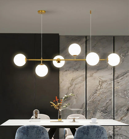 Lampadario A Sospensione Oro Con 6 Sfere Bolle Bianche In Vetro Attacco G9 33726