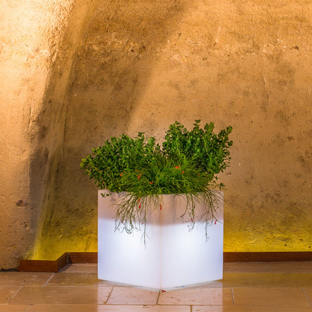 Vaso luminoso Cube per decorazione esterno e giardino "Made in Italy"