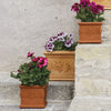 Vaso Quadro Uva quadrato in resina con decorazione per esterno Made in Italy