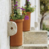Vaso Semicerchio Millerighe rotondo in resina per piante e fiori Made in Italy da esterno