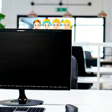 Sonny Angels Series Mini Figure Anime Ornamenti Telefono Scrivania Computer Con Adesivo