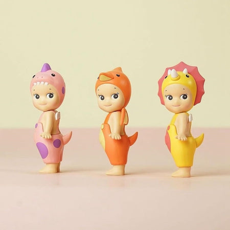 Sonny Angels Series Mini Figure Anime Ornamenti Telefono Scrivania Computer Con Adesivo