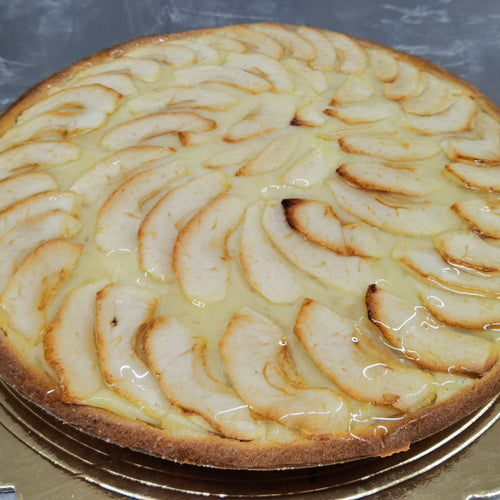 Crostata alle mele con gelatina all'albicocca