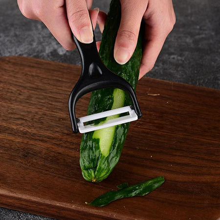 Set Di Coltelli Da Cucina In Acciaio 6pz Manico In Silicone Con Motivo Ondulato Nero