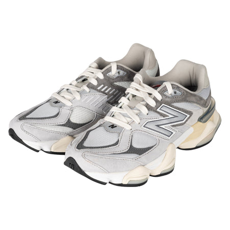 NEW BALANCE 9060 Sneakers in Grey da uomo