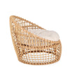 Poltrona Camaleonte con struttura in rattan e cuscino