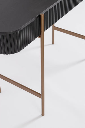 Consolle "Darcy" con struttura in acciaio, piani in vetro, da 120 x 40 x 73h cm