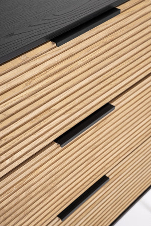 Mobile credenza "Allycia" in mdf-legno di frassino, gambe in acciaio, per interno