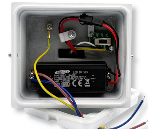 Lampada Applique Led Muro 22w Doppia Emissione Cct 3in1 Luce Selezionabile Esterno Es66-3c