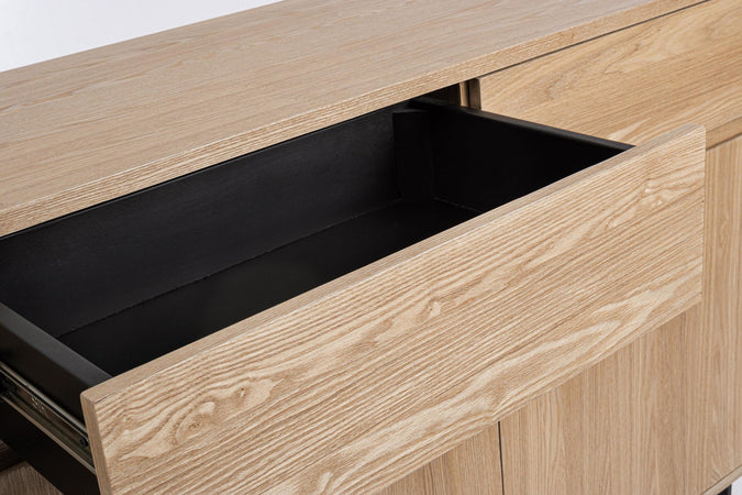 Mobile credenza "Widald" in mdf-legno di frassino, gambe in acciaio, per interno