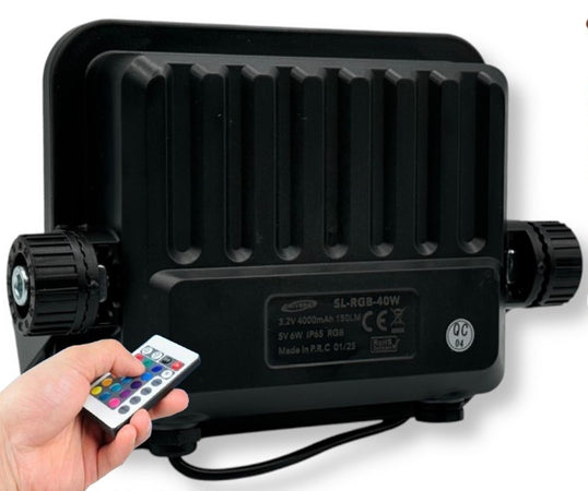 Faro A Led Proiettore Con Pannello Solare 40 W Rgb Con Telecomando Esterno Ip65 Sl-rgb-40w