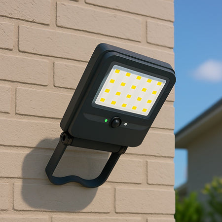 Lampione Faro Con Pannello Solare 50 Watt Sensore Crepuscolare Luce Fredda Ip65 Es-p-50f